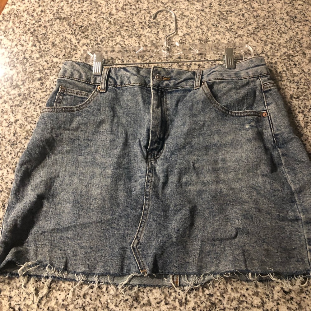 lightwash denim mini